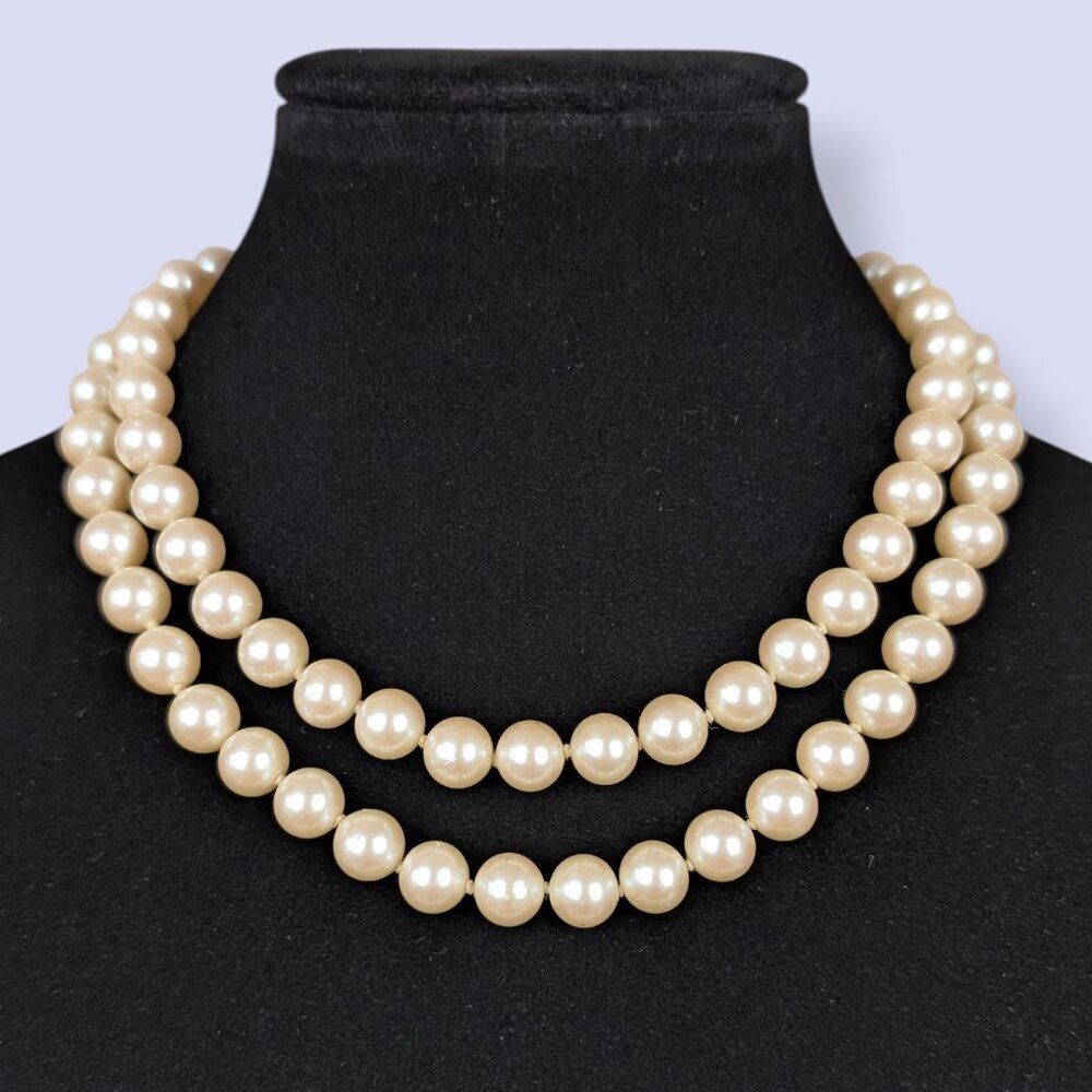 V. Beige Lustrous Glass Pearl Necklace